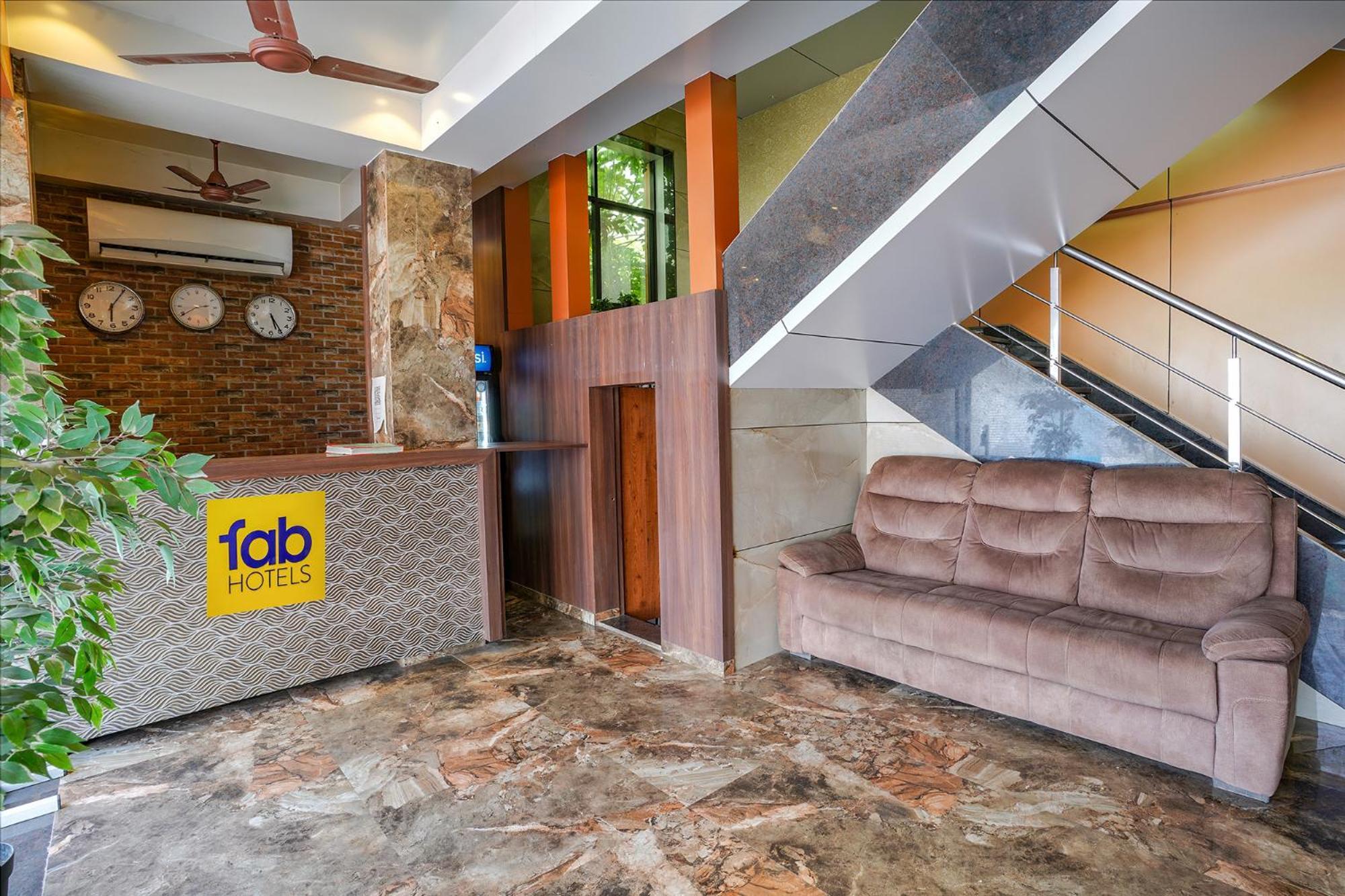 Fabexpress Super 7 Inn - Nr Rabale Station Navi Mumbai Exterior photo