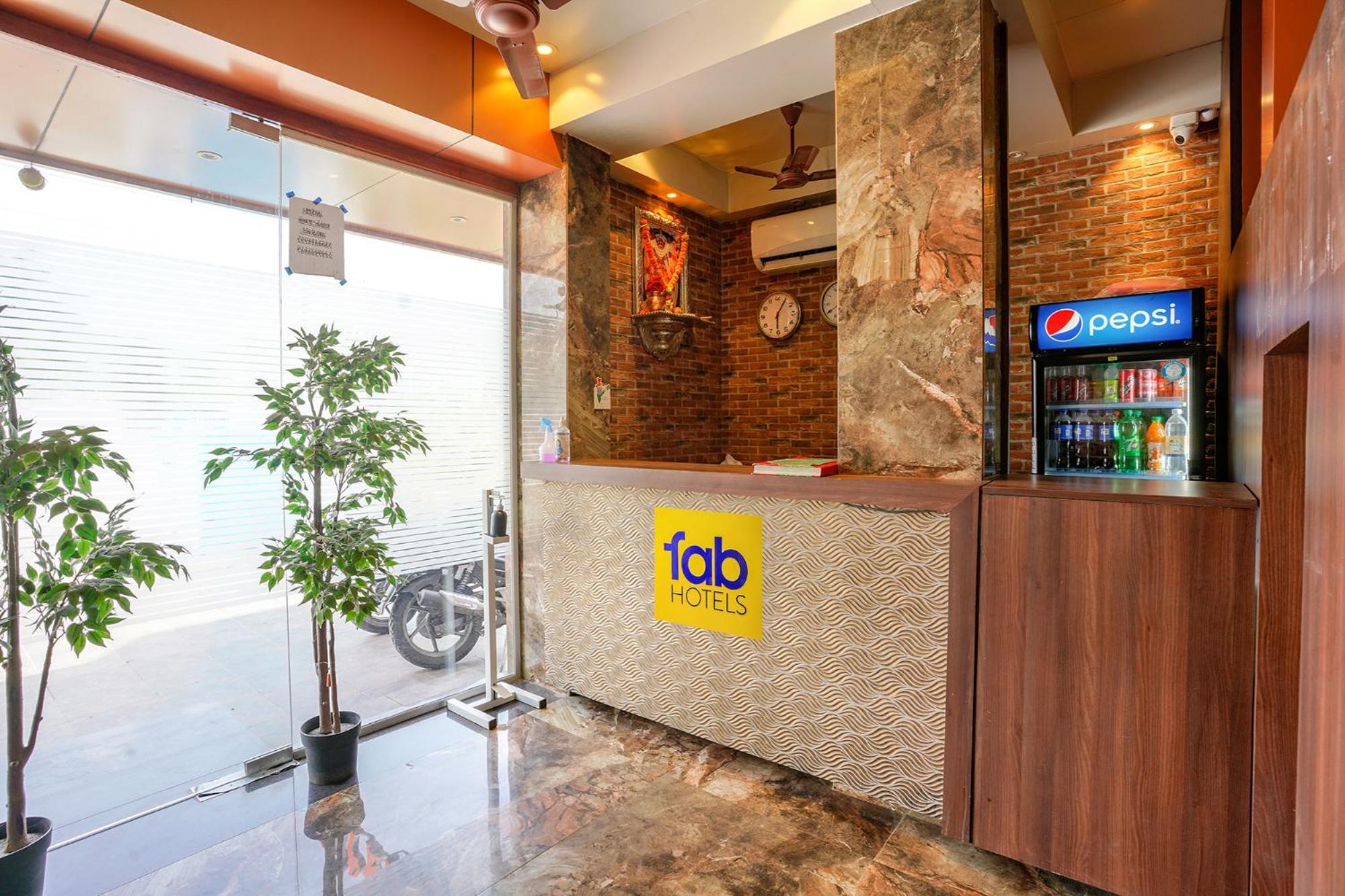 Fabexpress Super 7 Inn - Nr Rabale Station Navi Mumbai Exterior photo