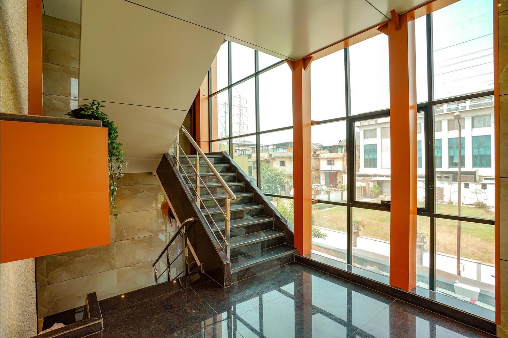 Fabexpress Super 7 Inn - Nr Rabale Station Navi Mumbai Exterior photo